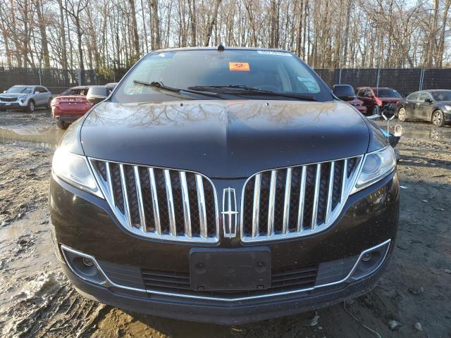 2LMDJ8JK2DBL22754 - 2013 LINCOLN MKX BLACK photo 5