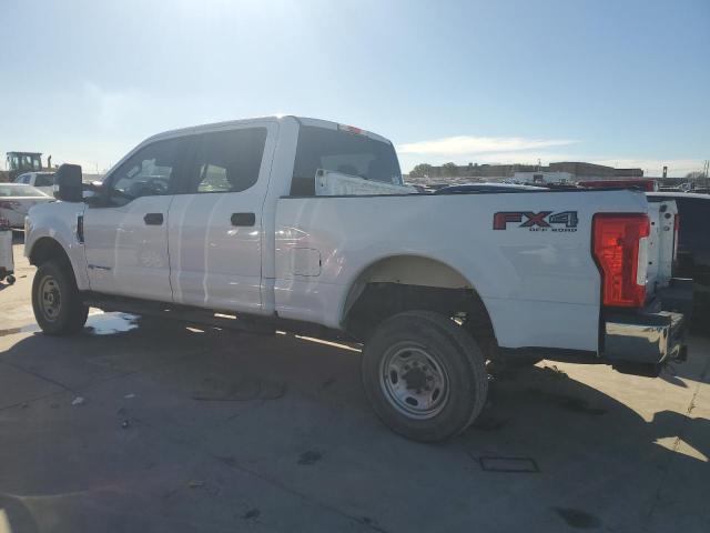 1FT7W2BT4HED59253 - 2017 FORD F250 SUPER DUTY WHITE photo 2