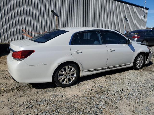 4T1BK3DB1BU379209 - 2011 TOYOTA AVALON BASE WHITE photo 3