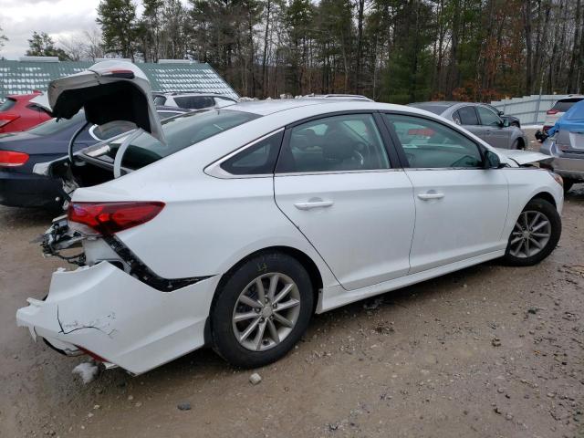 5NPE24AF8JH651598 - 2018 HYUNDAI SONATA SE WHITE photo 3