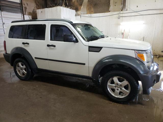 1D8GU28K87W650160 - 2007 DODGE NITRO SXT WHITE photo 4