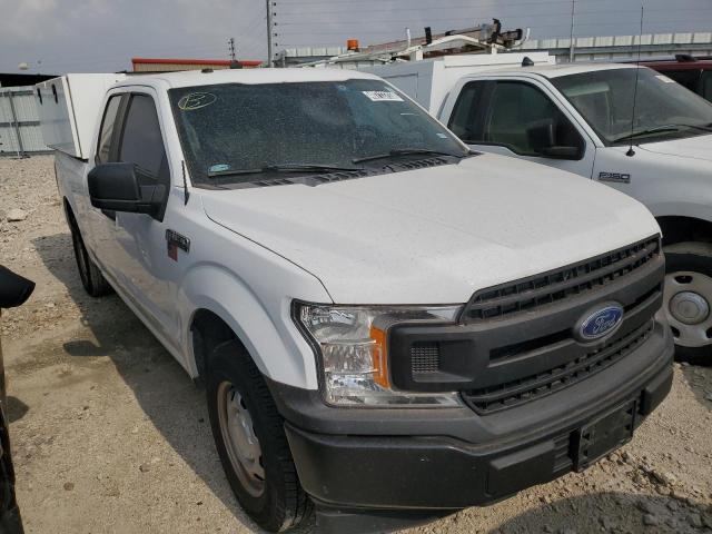 1FTEX1C55JKE03833 - 2018 FORD F150 SUPER CAB WHITE photo 4