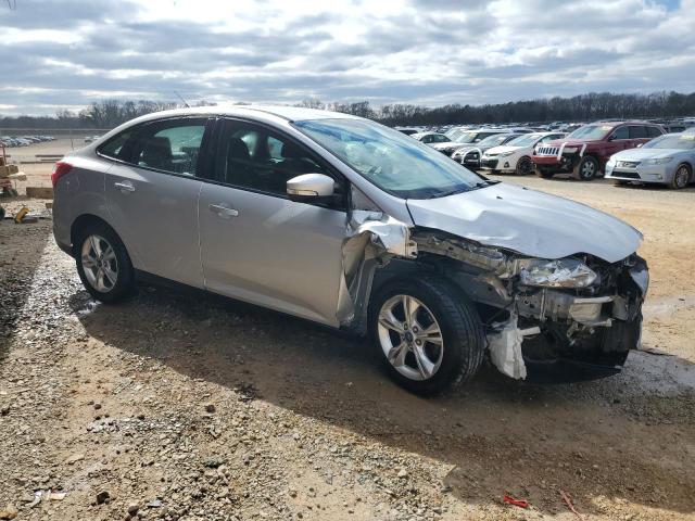 1FADP3F28DL291557 - 2013 FORD FOCUS SE SILVER photo 4