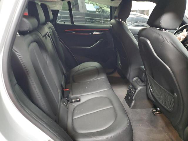 WBXHT3C33J5F90268 - 2018 BMW X1 XDRIVE28I ვერცხლისფერი ფოტო 10
