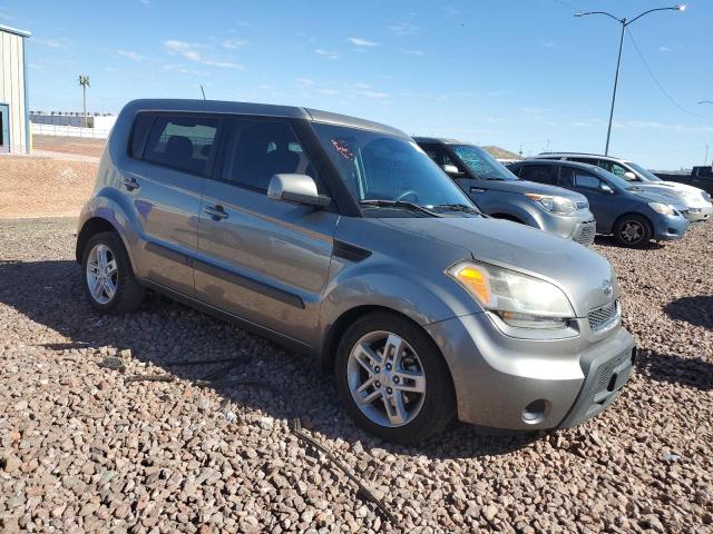 KNDJT2A21B7234634 - 2011 KIA SOUL + GRAY photo 4