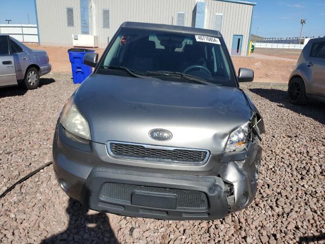 KNDJT2A21B7234634 - 2011 KIA SOUL + GRAY photo 5