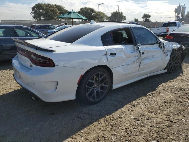 2C3CDXGJ2KH688806 - 2019 DODGE CHARGER SCAT PACK WHITE photo 3