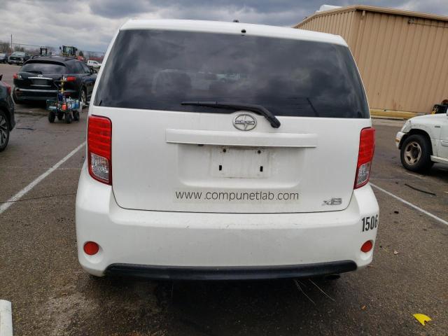 JTLZE4FE3FJ080128 - 2015 TOYOTA SCION XB 白色 照片 6