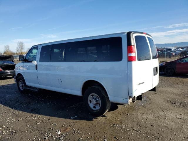 1GAZGPFG9K1233784 - 2019 CHEVROLET EXPRESS G3 LT WHITE photo 2