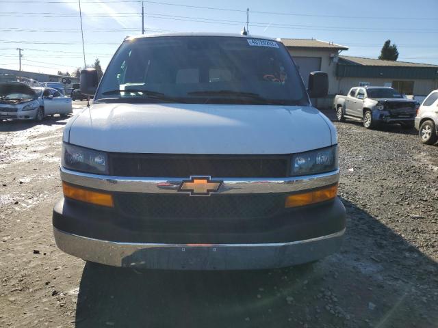 1GAZGPFG9K1233784 - 2019 CHEVROLET EXPRESS G3 LT WHITE photo 5