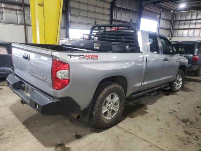 5TFUY5F17GX506238 - 2016 TOYOTA TUNDRA DOUBLE CAB SR/SR5 SILVER photo 3