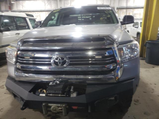 5TFUY5F17GX506238 - 2016 TOYOTA TUNDRA DOUBLE CAB SR/SR5 SILVER photo 5