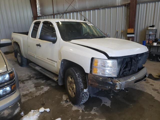 1GCEK29J09Z227267 - 2009 CHEVROLET SILVERADO K1500 LT WHITE photo 4