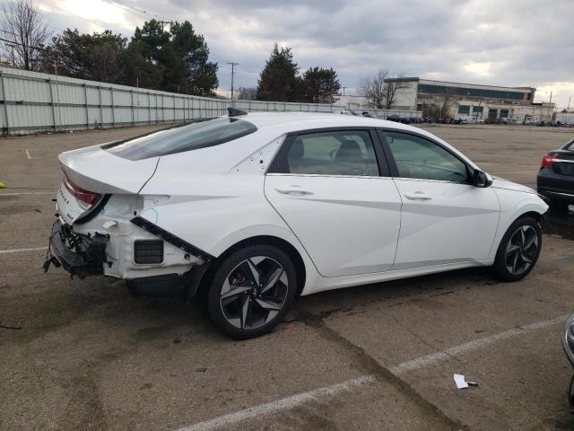 5NPLP4AG5NH069014 - 2022 HYUNDAI ELANTRA LIMITED WHITE photo 3