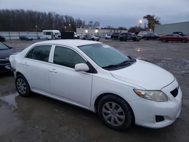 JTDBL40EX99053638 - 2009 TOYOTA COROLLA BASE WHITE photo 4