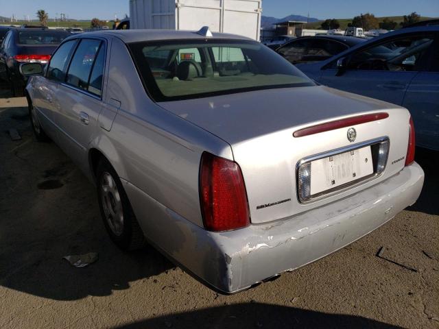 1G6KD54Y9YU299540 - 2000 CADILLAC DEVILLE SILVER photo 2