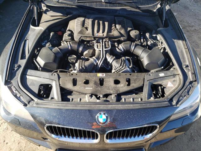 WBSFV9C52DC773766 - 2013 BMW M5 GRAY photo 11