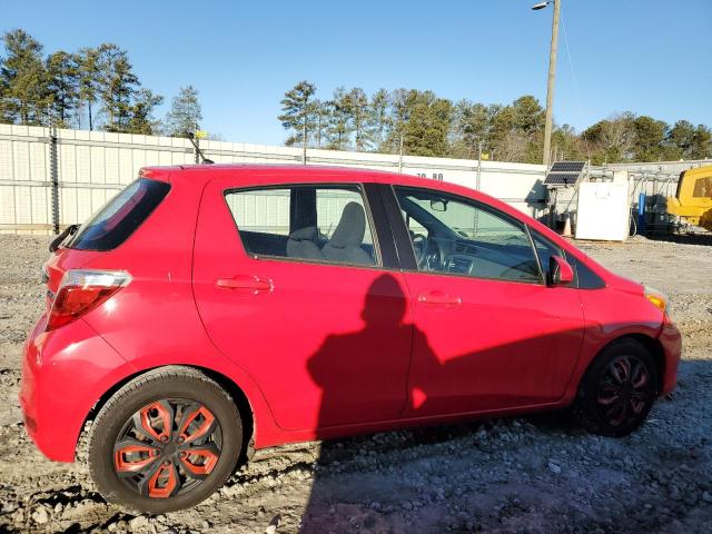 VNKKTUD34EA000913 - 2014 TOYOTA YARIS RED photo 3