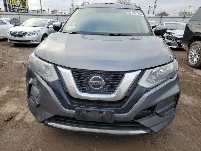 5N1AT2MV3JC814393 - 2018 NISSAN ROGUE S GRAY photo 5