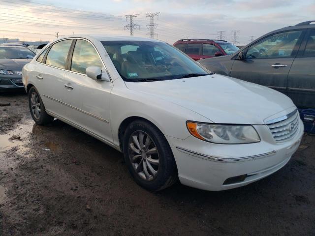 KMHFC46F47A179292 - 2007 HYUNDAI AZERA SE WHITE photo 4