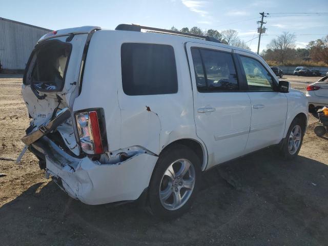 5FNYF3H46DB033859 - 2013 HONDA PILOT EX WHITE photo 3