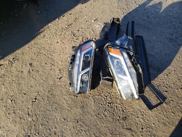 1V24C2CA8LC206189 - 2020 VOLKSWAGEN ATLAS CROS SE Черный фото 12