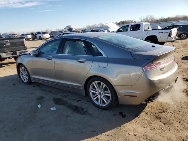 3LN6L2GK4GR633420 - 2016 LINCOLN MKZ TAN photo 2