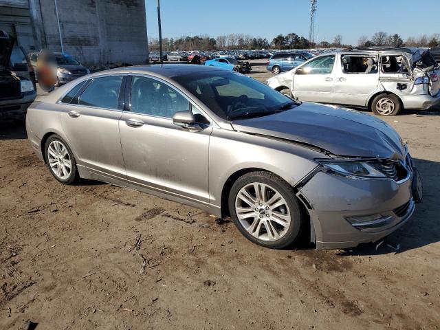 3LN6L2GK4GR633420 - 2016 LINCOLN MKZ TAN photo 4