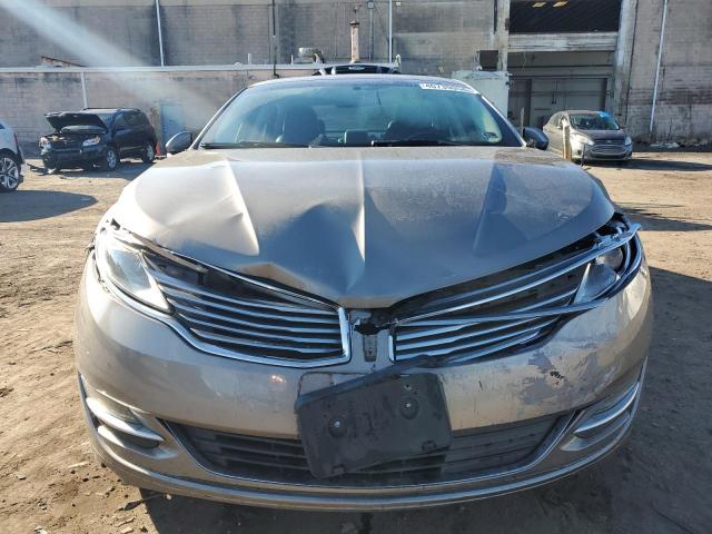 3LN6L2GK4GR633420 - 2016 LINCOLN MKZ TAN photo 5