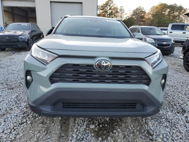 2T3W1RFV3MW108614 - 2021 TOYOTA RAV4 XLE GRAY photo 5