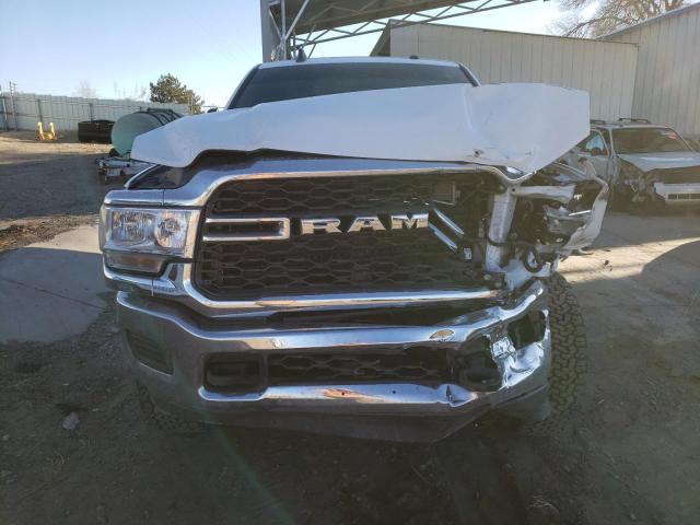 3C6UR5CJ9MG638300 - 2021 RAM 2500 TRADESMAN თეთრი ფოტო 5