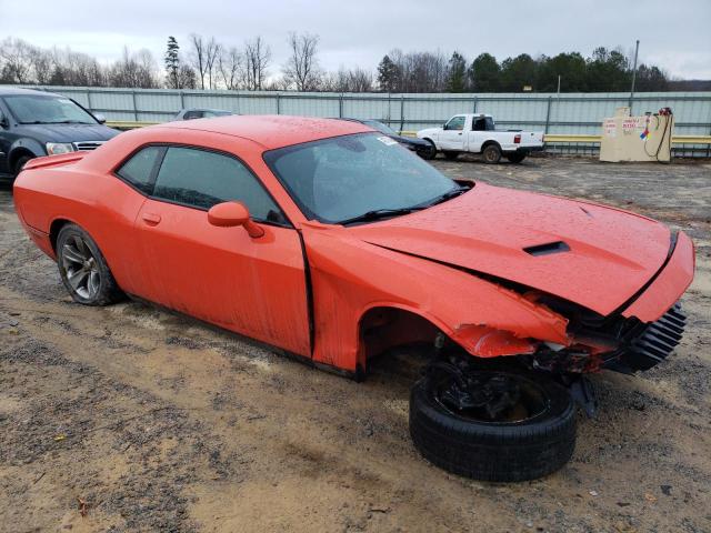 2C3CDZAG9LH105268 - 2020 DODGE CHALLENGER SXT ORANGE photo 4