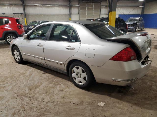 1HGCM56416A037622 - 2006 HONDA ACCORD LX SILVER photo 2