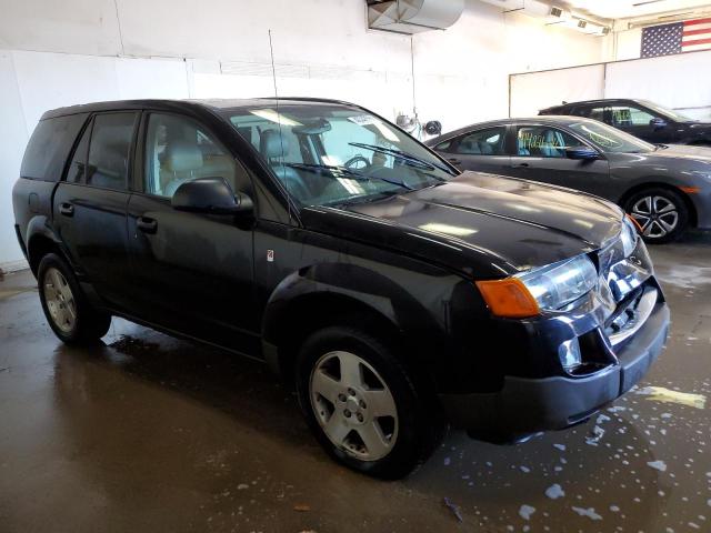 5GZCZ63494S826746 - 2004 SATURN VUE BLACK photo 4