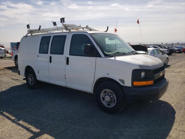 1GCWGFCB1C1109037 - 2012 CHEVROLET EXPRESS G2 WHITE photo 4