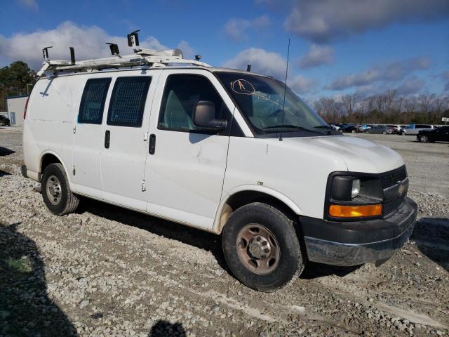 1GCWGFCB9E1133234 - 2014 CHEVROLET EXPRESS G2 WHITE photo 4