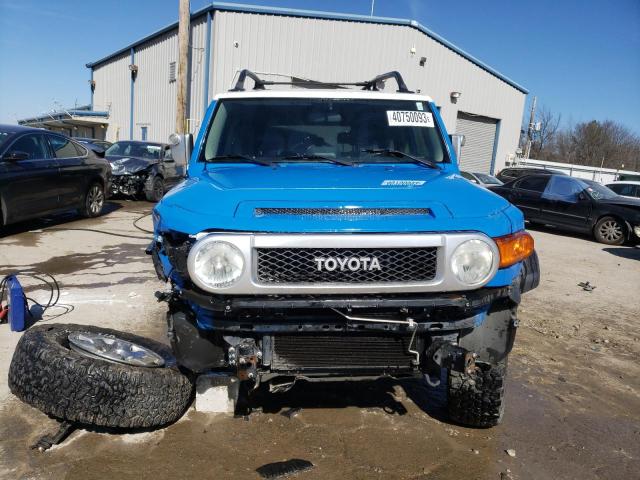 JTEBU11F570005772 - 2007 TOYOTA FJ CRUISER BLUE photo 5