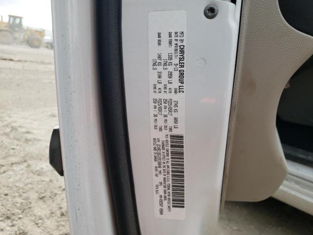 2C4RC1BG1ER158648 - 2014 CHRYSLER TOWN & COU TOURING WHITE photo 13