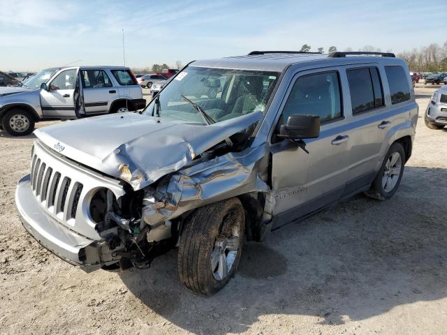 1C4NJPFA1HD148593 - 2017 JEEP PATRIOT LATITUDE SILVER photo 1