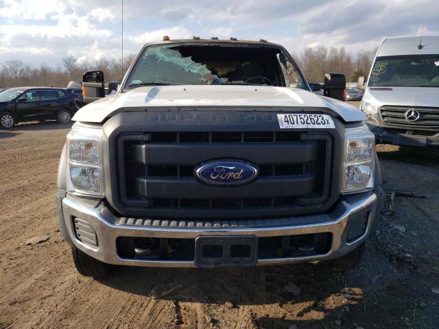 1FD0X5HT5FED69032 - 2015 FORD F550 SUPER WHITE photo 5