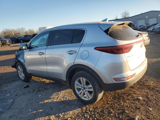 KNDPMCACXJ7420371 - 2018 KIA SPORTAGE LX SILVER photo 2