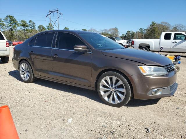 3VWLL7AJ6EM398675 - 2014 VOLKSWAGEN JETTA TDI BROWN photo 4