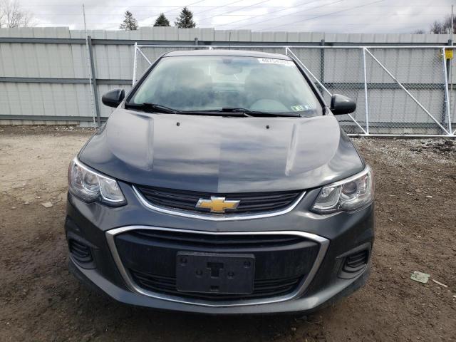 1G1JB5SH2J4125129 - 2018 CHEVROLET SONIC LS 灰色 照片 5