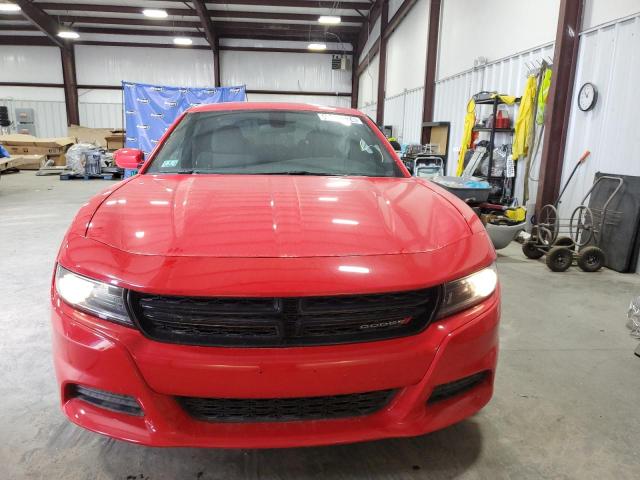 2C3CDXBG1NH200865 - 2022 DODGE CHARGER SXT RED photo 5