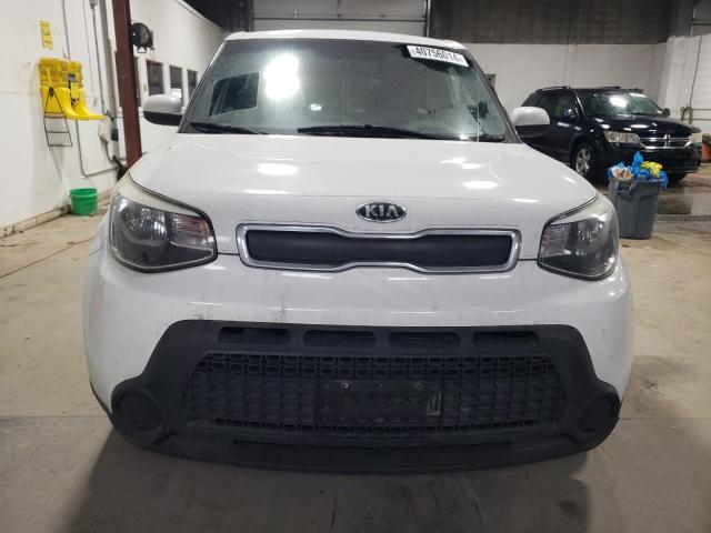 KNDJN2A27E7059952 - 2014 KIA SOUL WHITE photo 5