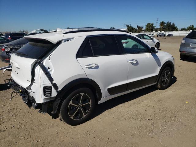 KNDCT3LE9P5050809 - 2023 KIA NIRO SX WHITE photo 3