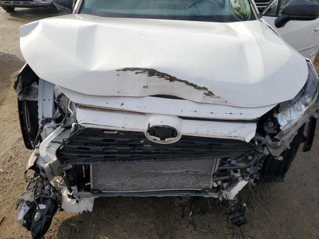 2T3F1RFV4KW068217 - 2019 TOYOTA RAV4 LE WHITE photo 12