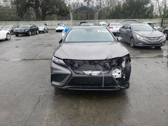 4T1G11AK8PU096671 - 2023 TOYOTA CAMRY SE NIGHT SHADE GRAY photo 5