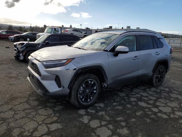 2022 TOYOTA RAV4 SE, 