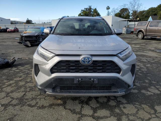 4T3T6RFV3NU081517 - 2022 TOYOTA RAV4 SE SILVER photo 5